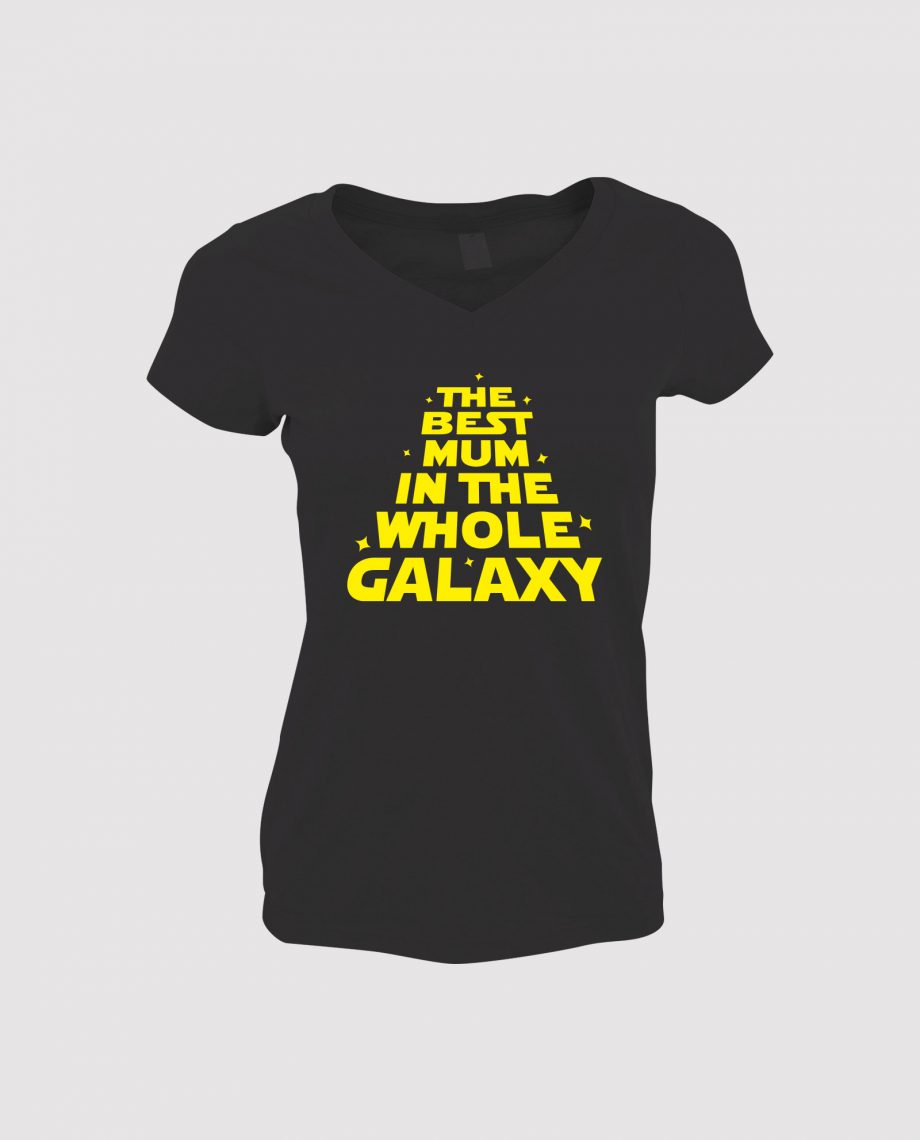 la-ligne-shop-t-shirt-noir-femme-idee-cadeau-maman-the-best-mum-in-the-galaxy-mama-star-wars